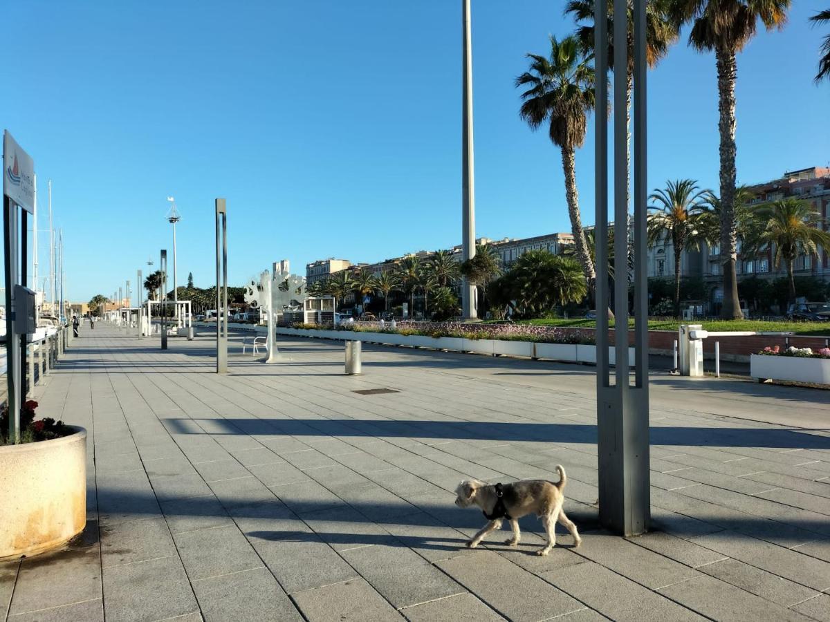 Rosa'S Apartment With Terrace Cagliari Kültér fotó